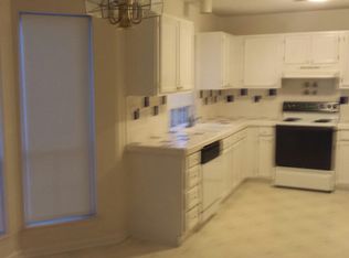 9008 Oren Thompson Rd, Charlotte, NC 28213