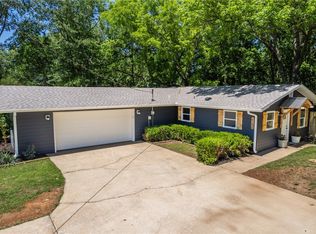 3350 W Mount Comfort Rd, Fayetteville, AR 72704