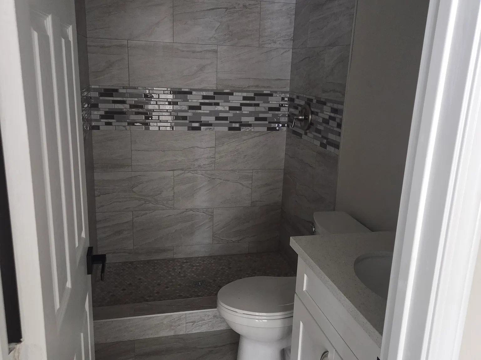 1 bed, 500 sqft, $2,299 — Photo 2