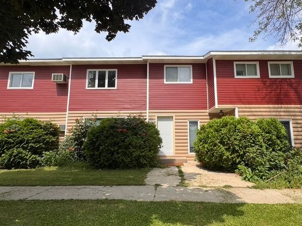 228 E Main St