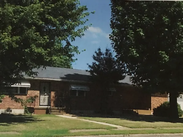 507 Crestview St, Cuba, MO 65453