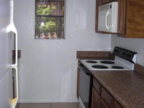 3rd image of 850 S River Dr Unit 2044