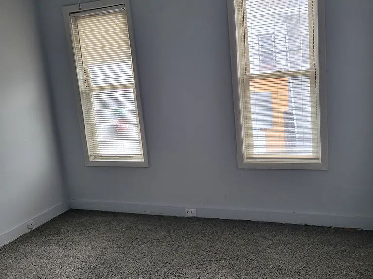 1357 Cotton St — Photo 7