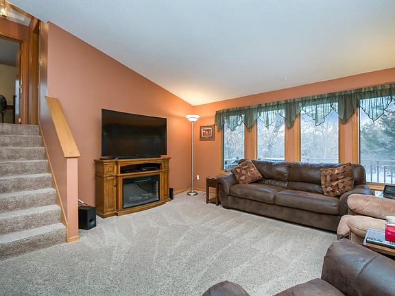 4th image of 16339 Nowthen Blvd NW