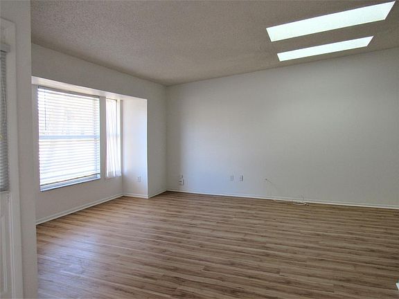 2nd image of 5878 Woodpoint Ter