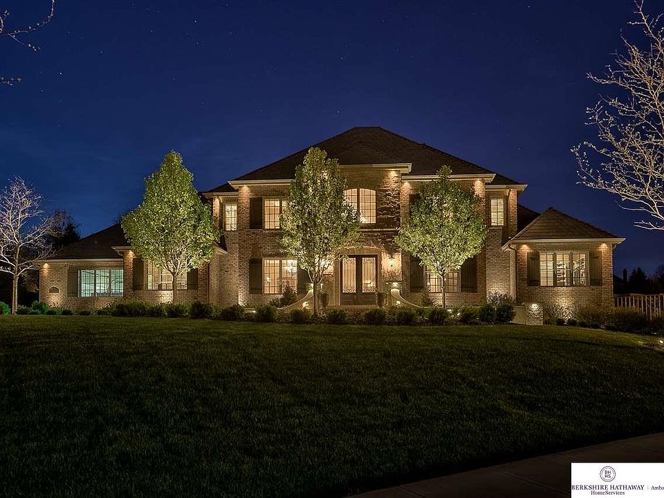 1st image of 13506 Paul Cir