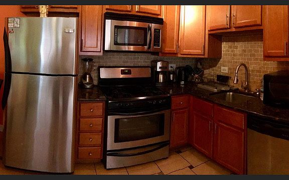 4th image of 10105 Hartford Ct APT 1A