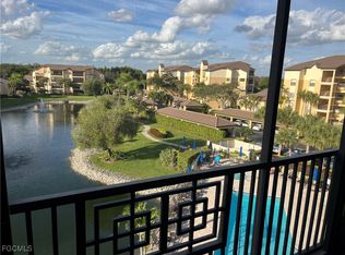 155 Vintage Cir #I-404, Naples, FL 34119