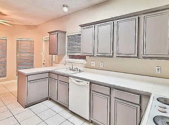 3rd image of 3035 Brookshire Dr