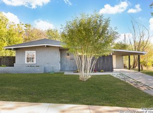 130 Hidden Valley Dr, San Antonio, TX 78227