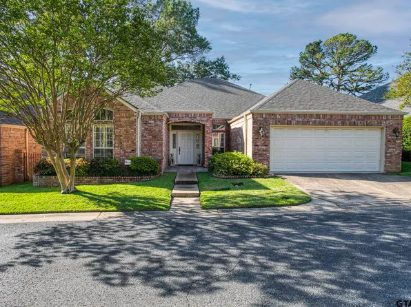 1418 Hollytree Pl, Tyler, TX 75703