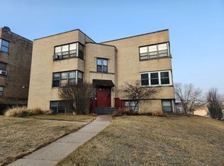 1302 20th St #2, Rock Island, IL 61201