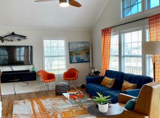 3770 Fish Hook Ln, Bridge City, TX 77611