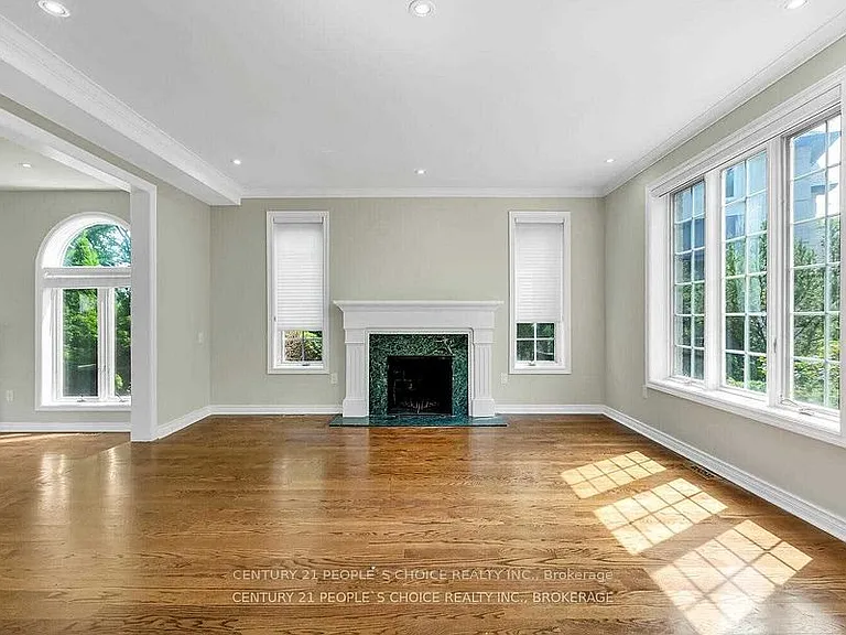 3242 Shelburne Pl — Photo 27
