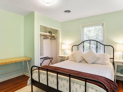 (Undisclosed Address), Upperville, VA, 20184