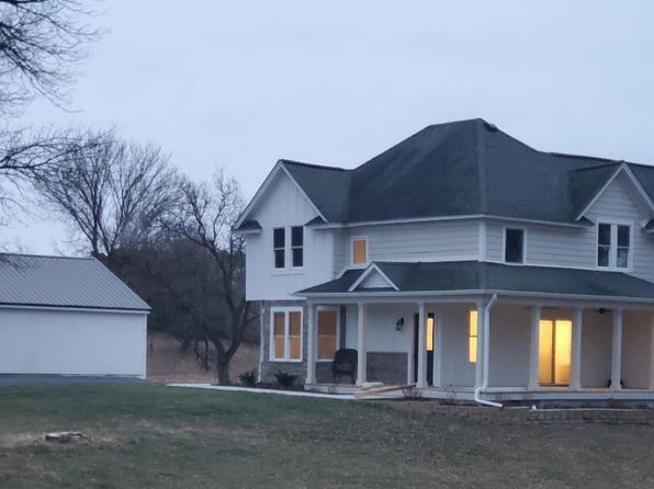 389 Rice Lake Rd, Somerset, WI 54025