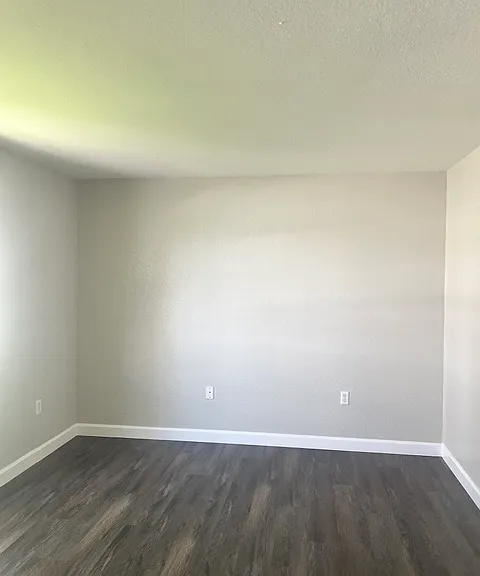 1650 Meadows Pond Dr — Photo 16