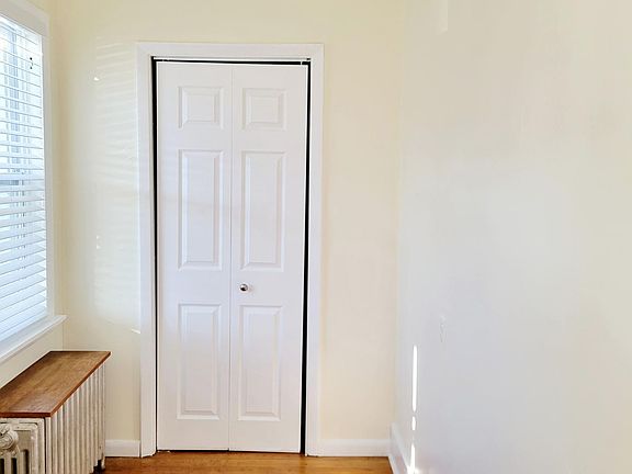 3rd image of 824 Milan Ave #1