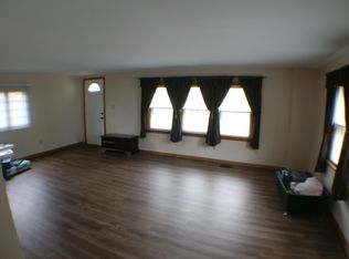 1033 Walnut St, Batavia, IL 60510