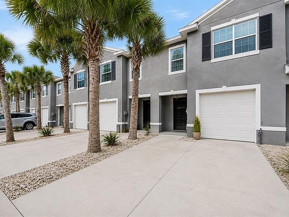 3rd image of 3322 Pleasant Willow Ct