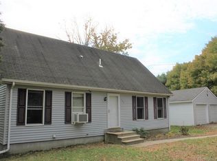 143 Cemetery Rd, Plainfield, CT 06374