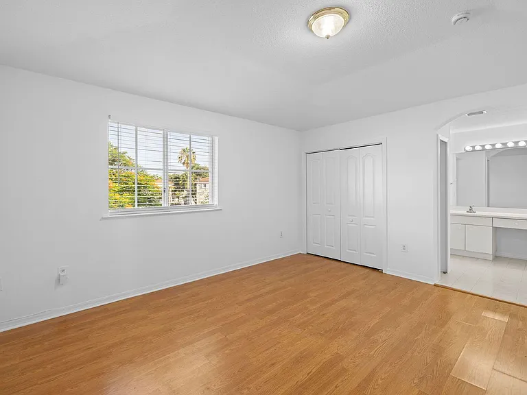 14261 SW 126th Pl — Photo 25