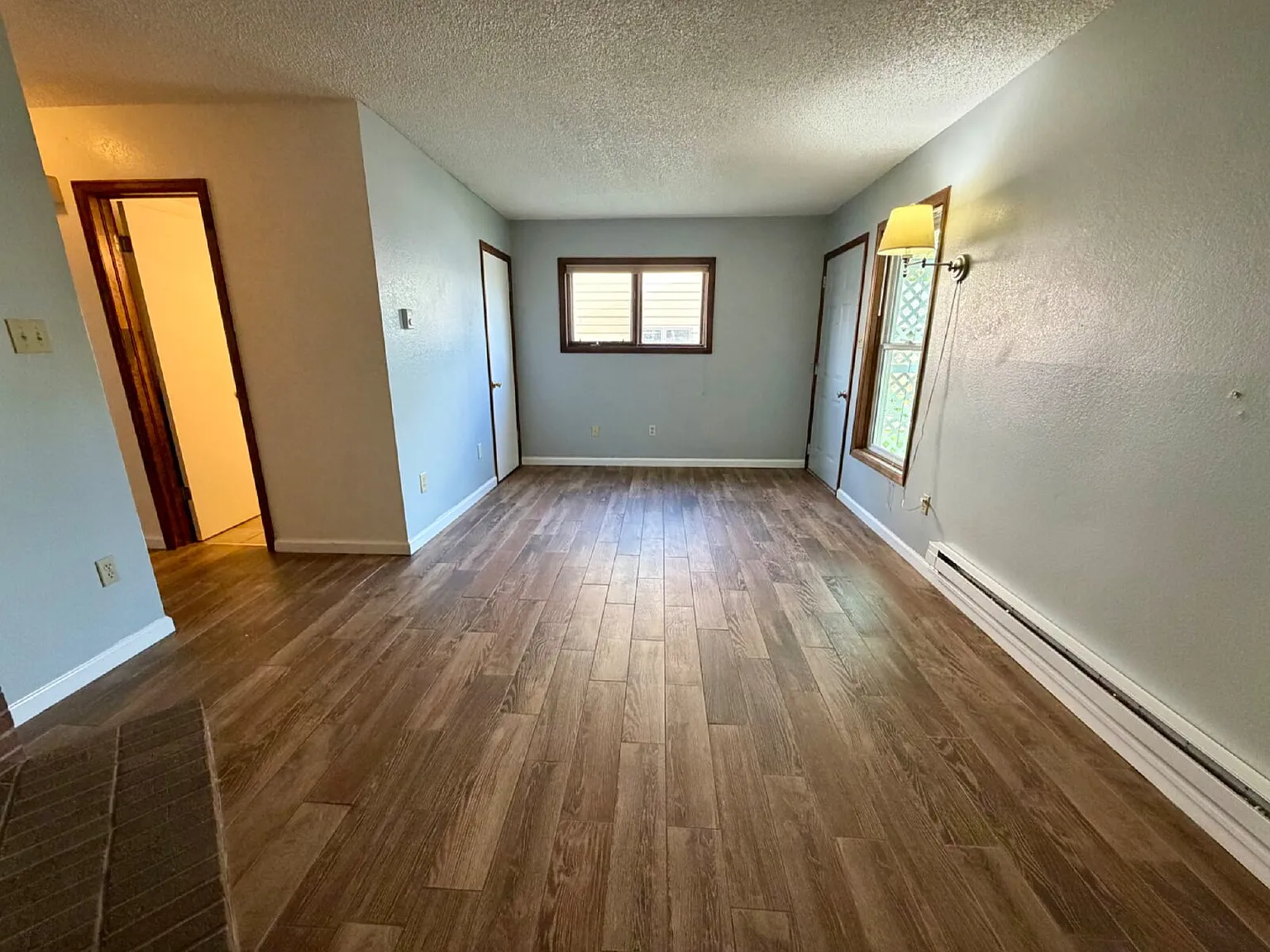 2 bed, 2.0 bath, 1280 sqft, $1,600 — Photo 2