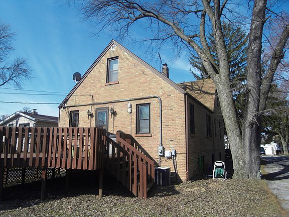 3rd image of 375 Catalpa Ave