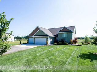 8818 142nd Ave, West Olive, MI
