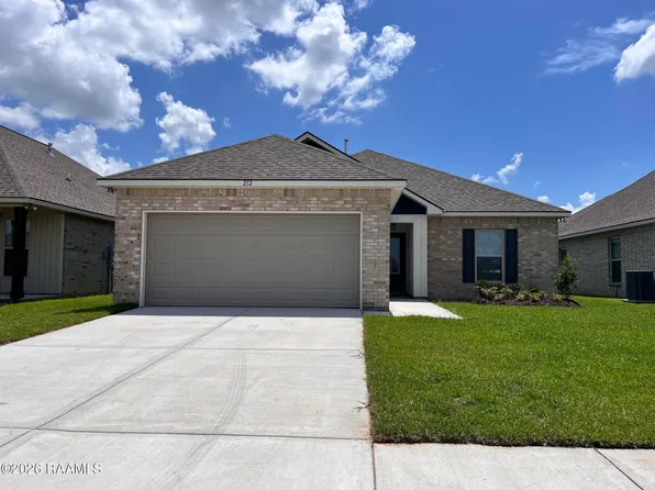 212 Tatum Ln, Youngsville, LA 70592
