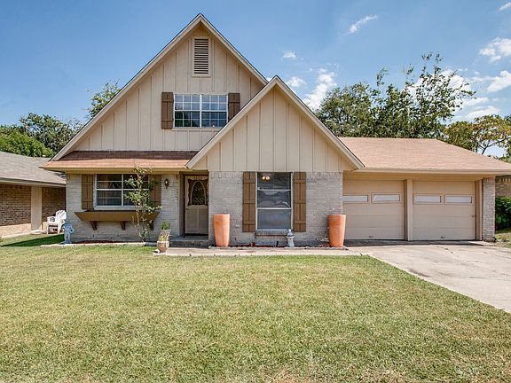 2nd image of 3606 Galaxie Dr