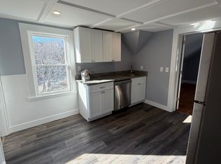 70 Friend St #3, Gloucester, MA 01930
