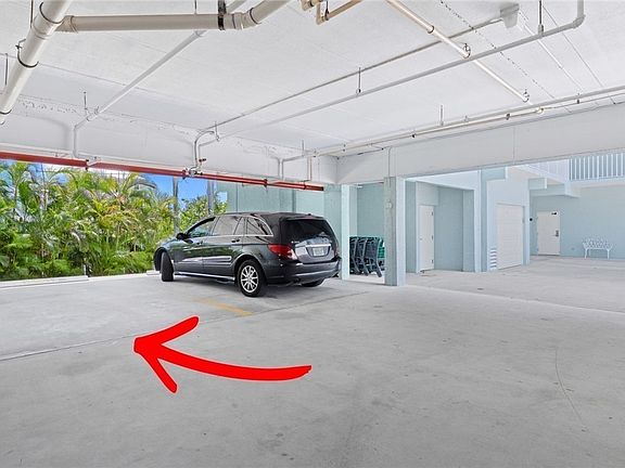 5th image of 345 Mango St APT 605