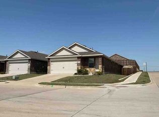 1302 Draper Ln, Forney, TX 75126