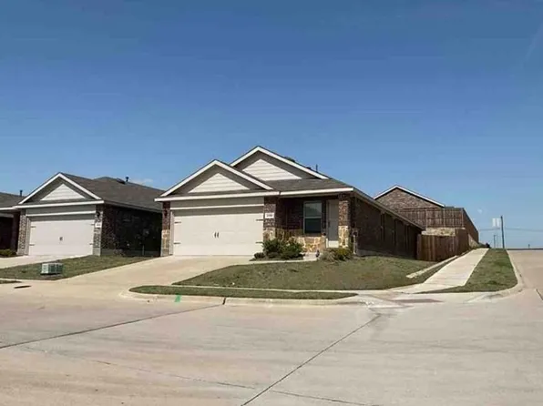 1302 Draper Ln, Forney, TX 75126