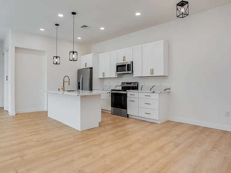 1822 Pomona Ave #B — Photo 7