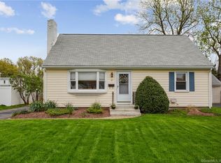 22 Brian Rd, West Hartford, CT 06110