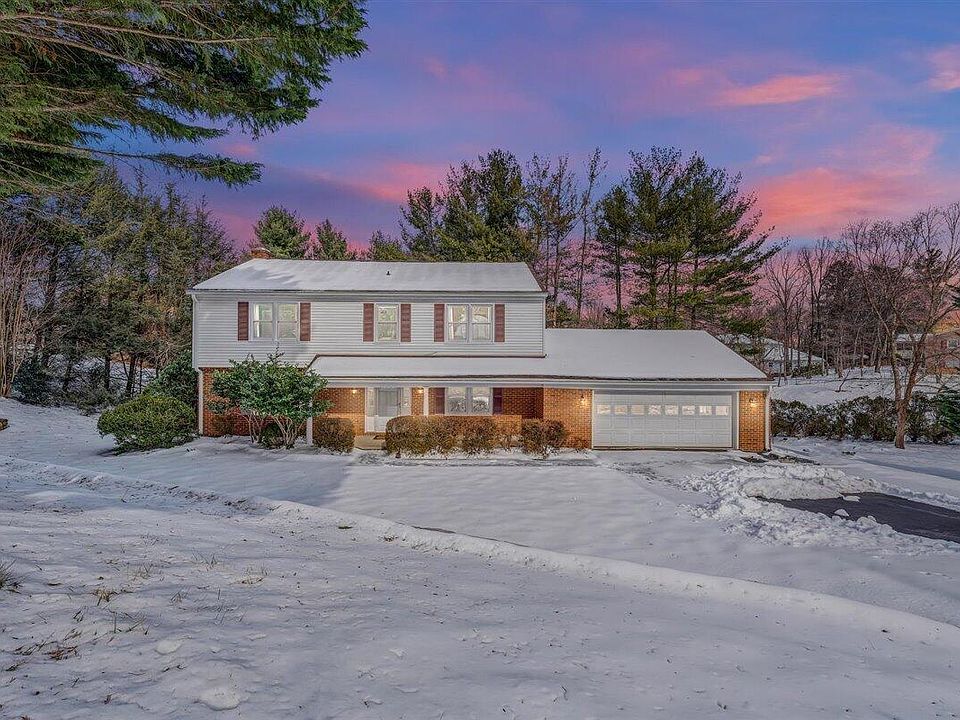 1st image of 3336 Dawn Cir