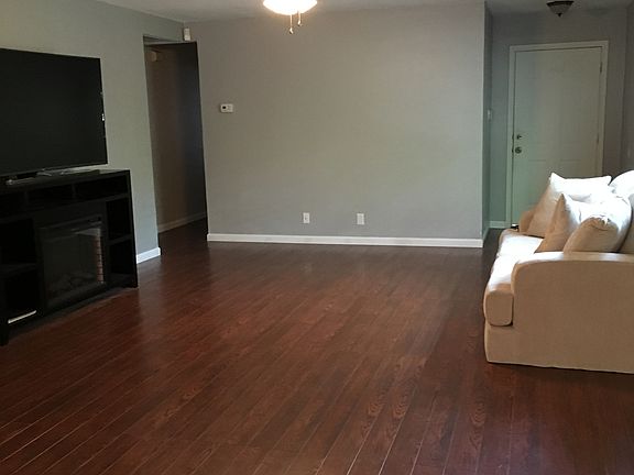 5th image of 4431 Misty Springs Dr