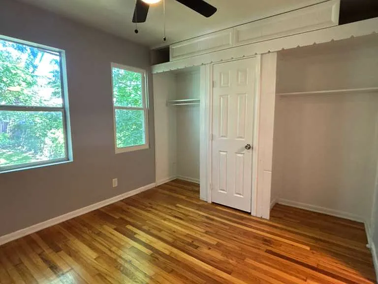5708 Euclid Ave — Photo 12
