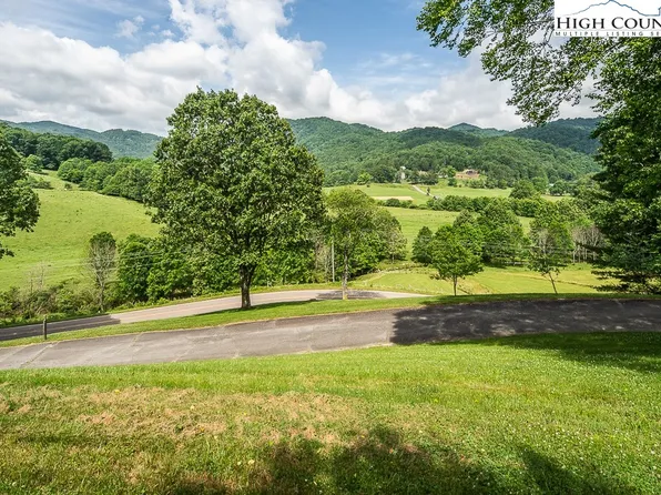 3408 Clarks Creek Road, Banner Elk, NC 28607