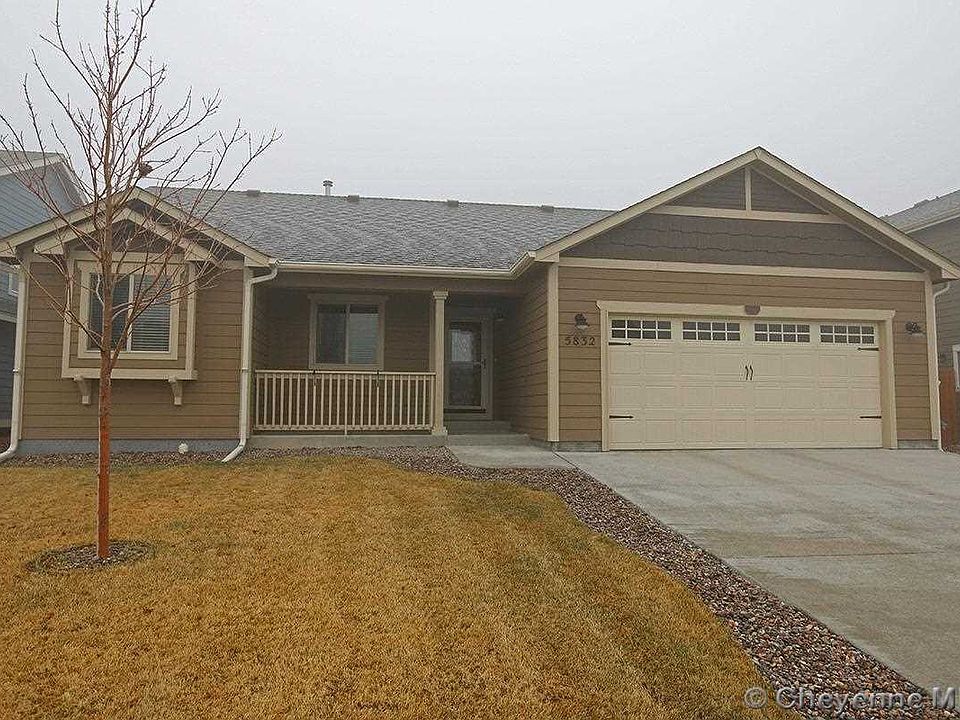 1st image of 5832 Dakota Dr
