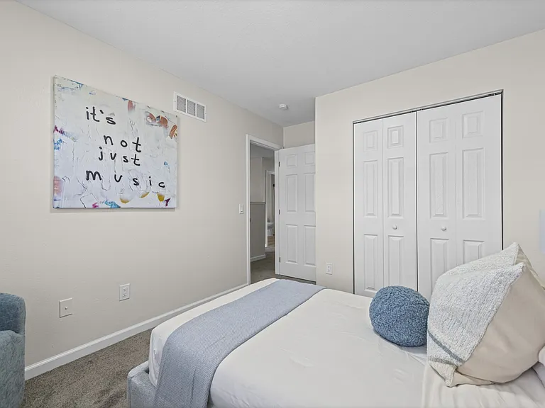 Cedarbridge Villas — Photo 15