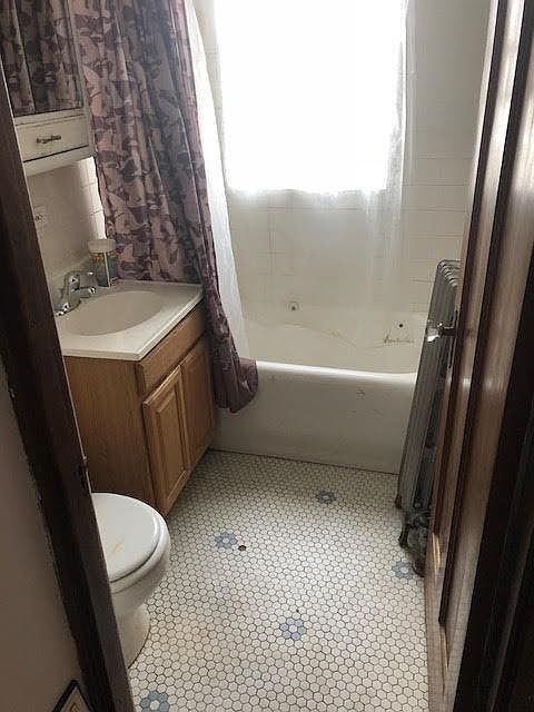 2nd image of 3400 N Neva Ave