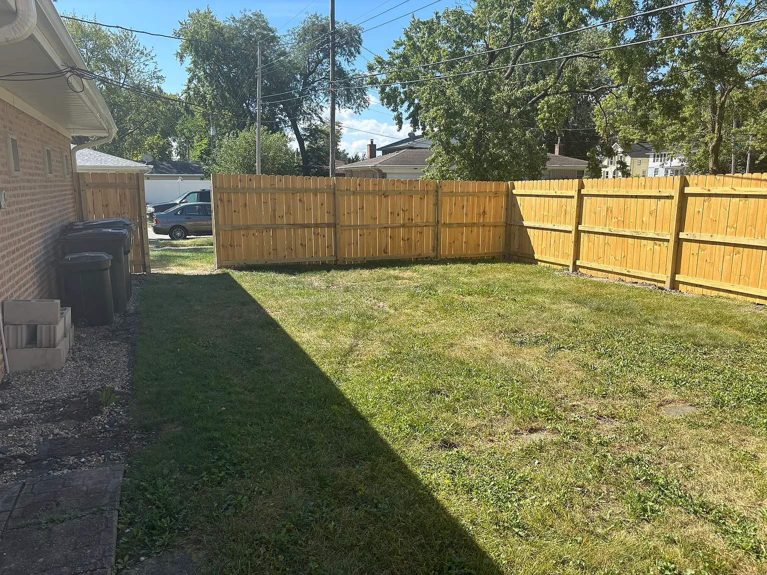 3 bed, 1446 sqft, $3,000 — Photo 2
