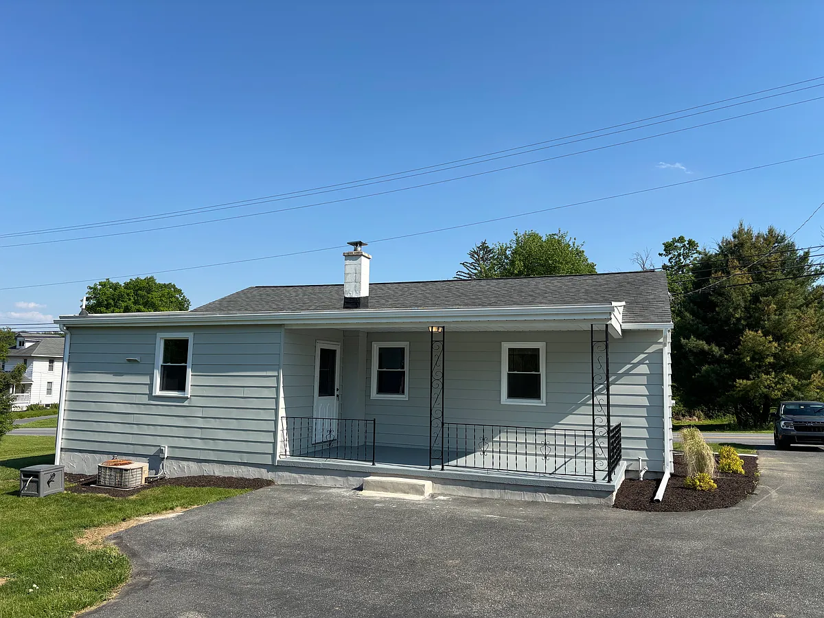 Building Photo - 1125 Turnpike Rd
