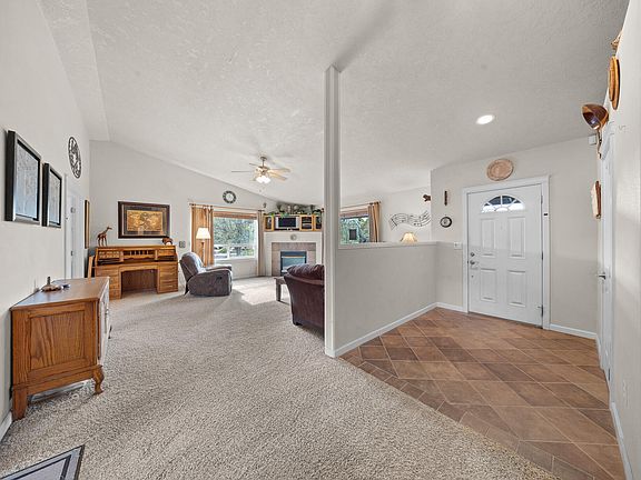 4th image of 2142 NW Nickernut Ave