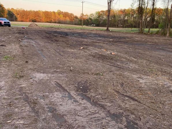 460 Johnston County Rd #2C, Benson, NC 27504