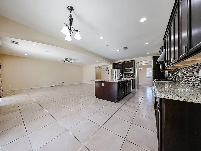 2545 E Ebony Dr — Photo 17