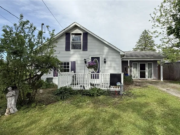 905 Spruce St, Elmira, NY 14904